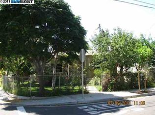 695 Hampton Rd, Hayward, CA 94541