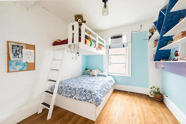 Sold by Town Residential | media 18