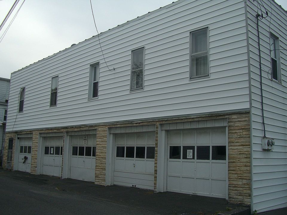 1st image of 400 W Market St