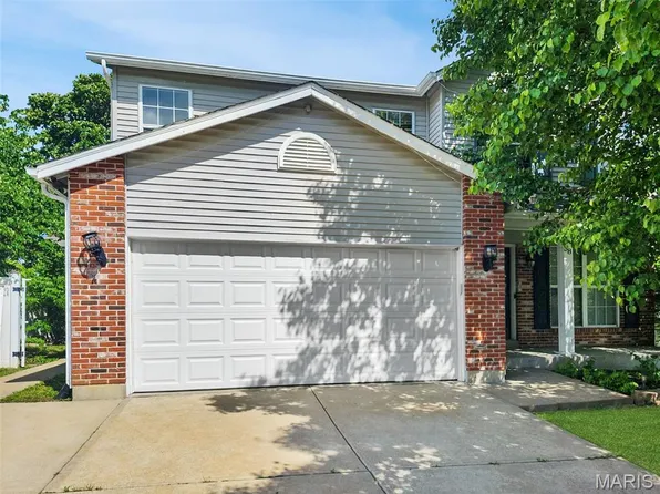 58 Fawn Oaks Dr, O'Fallon, MO 63366