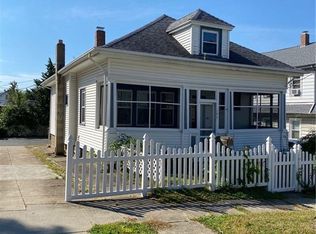 195 Farmington Ave, Cranston, RI 02920