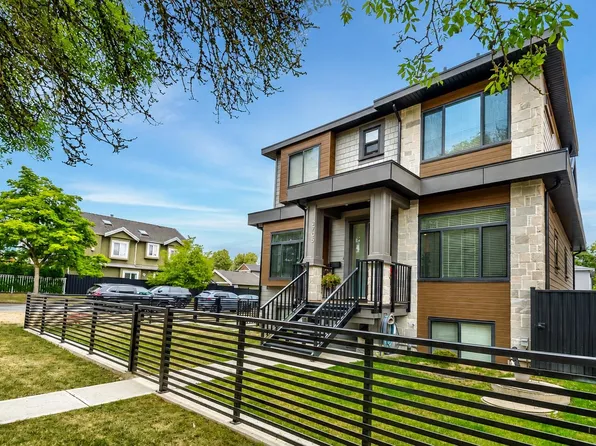 2705 Waverley Ave, Vancouver, BC V5S 1E9