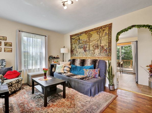 1001 N Waverly Rd, Lansing, MI 48917