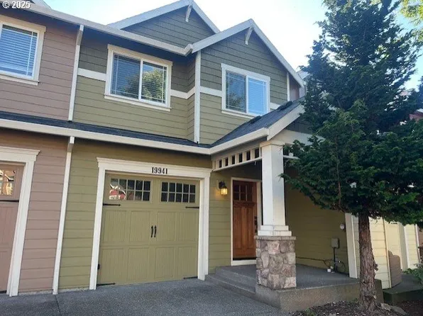 19941 Capital Ct, Oregon City, OR 97045