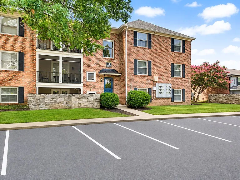 5025 Hillsboro Pike #14N — Photo 8
