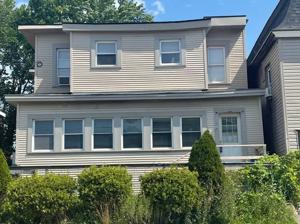 120 West Manlius Street, 120 W Manlius St APT 1, East Syracuse, NY 13057