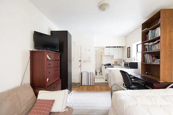 Rented by LG Fairmont Group | media 2