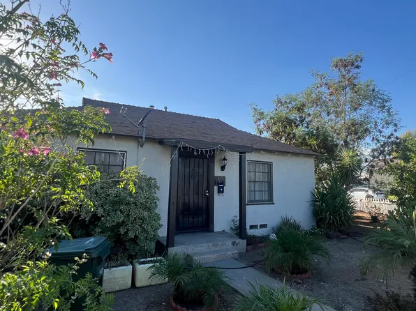 8806 Sewell Ave, Fontana, CA 92335