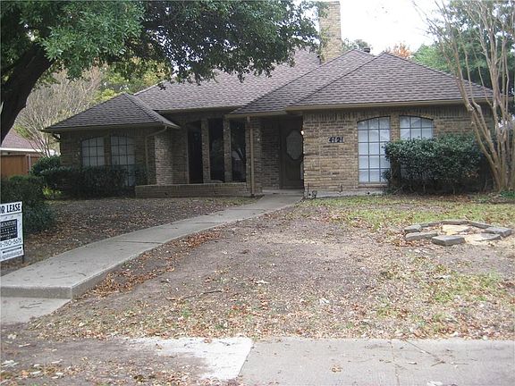 2nd image of 4121 Mesa Dr
