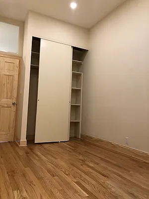 Rented by Oxford Property Group | media 19