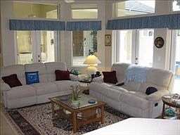 5th image of 480 Henley Dr