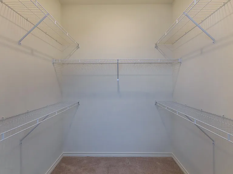 Alton Park Apartments — Photo 48