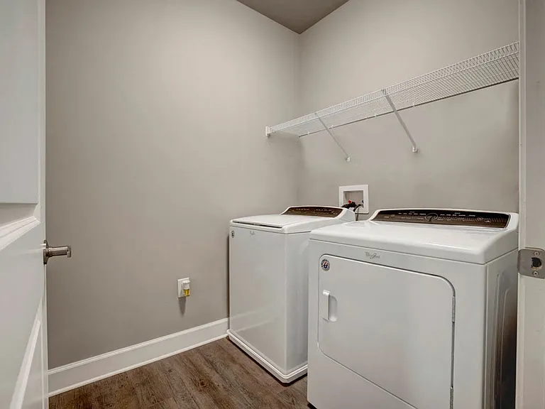 In-unit Washer & Dryer