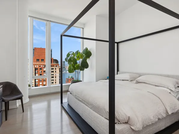 50 West Street image 8 of 26