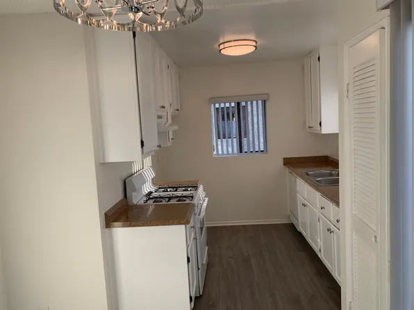 1163 Justin Ave APT 1, Glendale, CA 91201