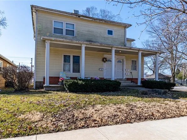 2221 Western Ave, Mattoon, IL 61938