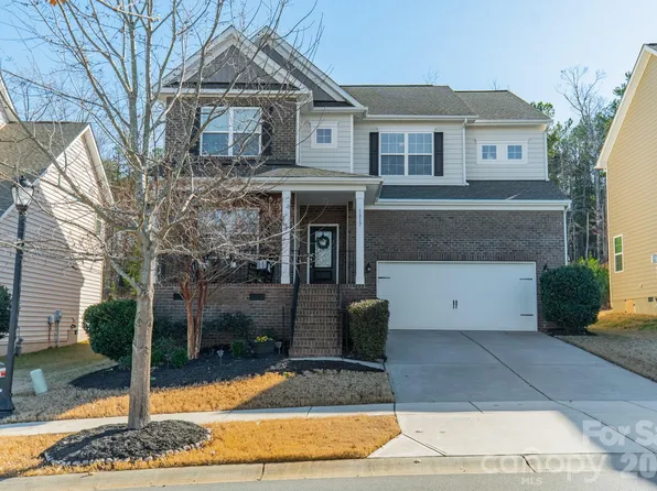 1817 Sapphire Meadow Dr, Fort Mill, SC 29715