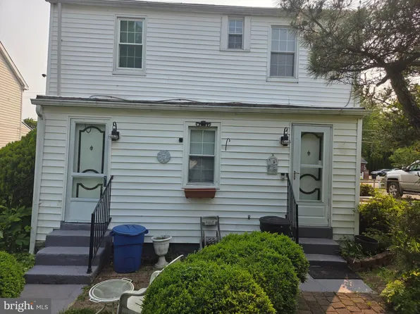 106-108 Winters Ln, Catonsville, MD 21228