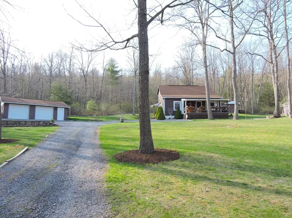 424 Harter Mills Trl, Loganton, PA 17747