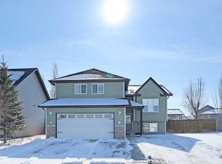 11 N Upland Bay W, Brooks, AB T1R1N1