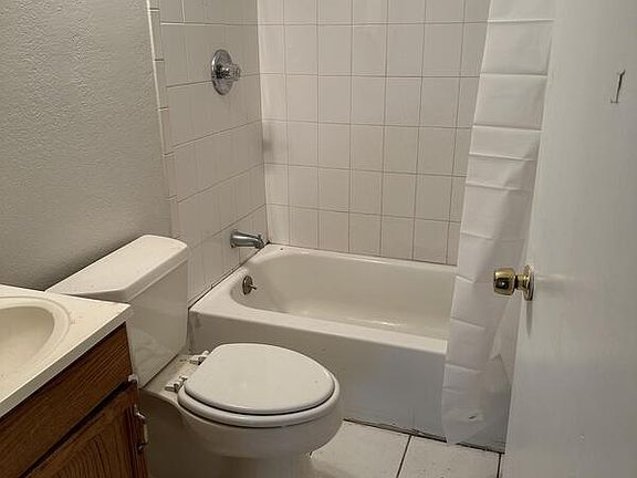 5th image of 4228 Cypress Ave