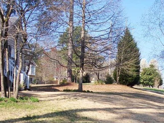 3rd image of 2116 Etowah Valley Dr