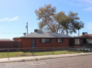 6425 W Mitchell Dr, Phoenix, AZ 85033