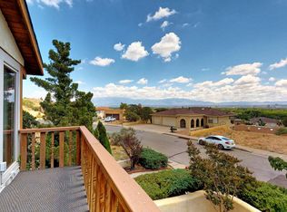 1809 Bluffside Dr NW, Albuquerque, NM 87105
