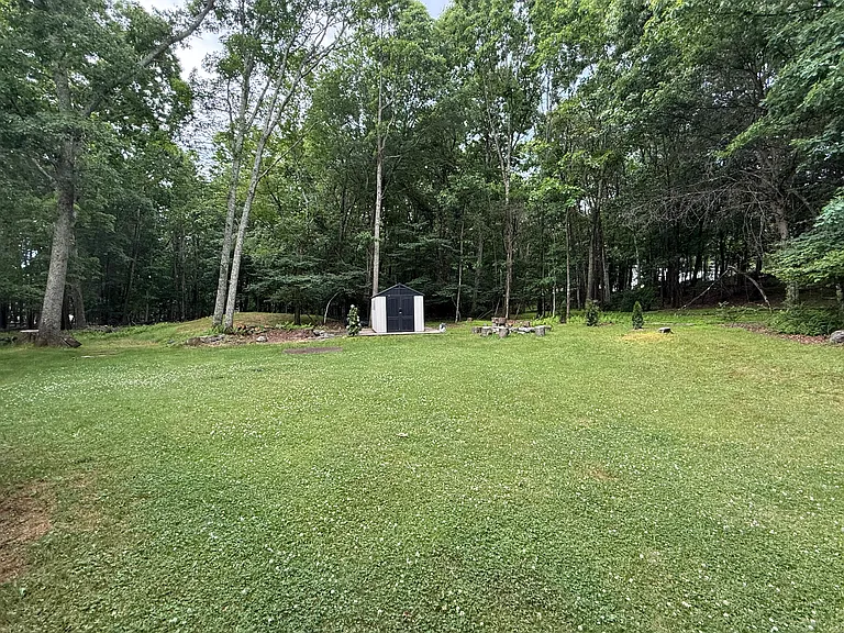 1212 Lisa Ln — Photo 36