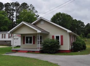 569 Chester Levee Rd, Jackson, TN 38301