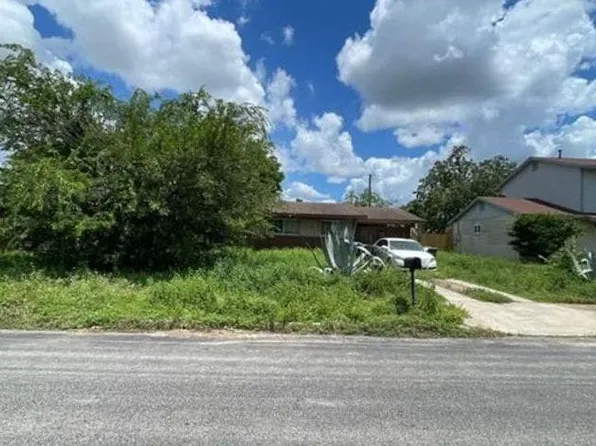 3434 Willowwood Blvd, San Antonio, TX 78219