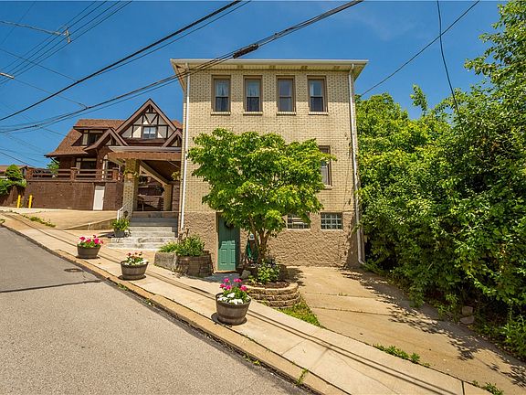 2nd image of 2918 Waidler Ave