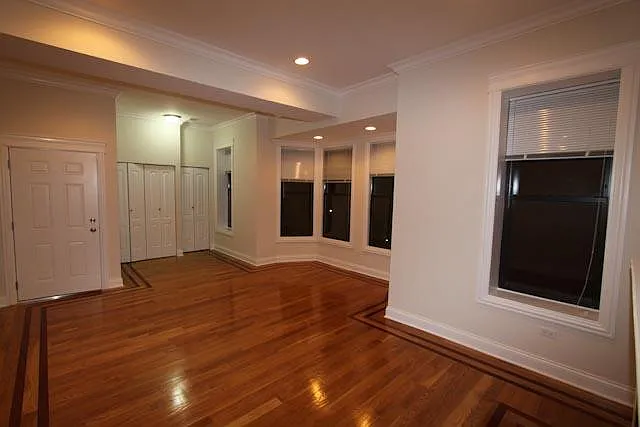 4030 S Cottage Grove Ave — Photo 1