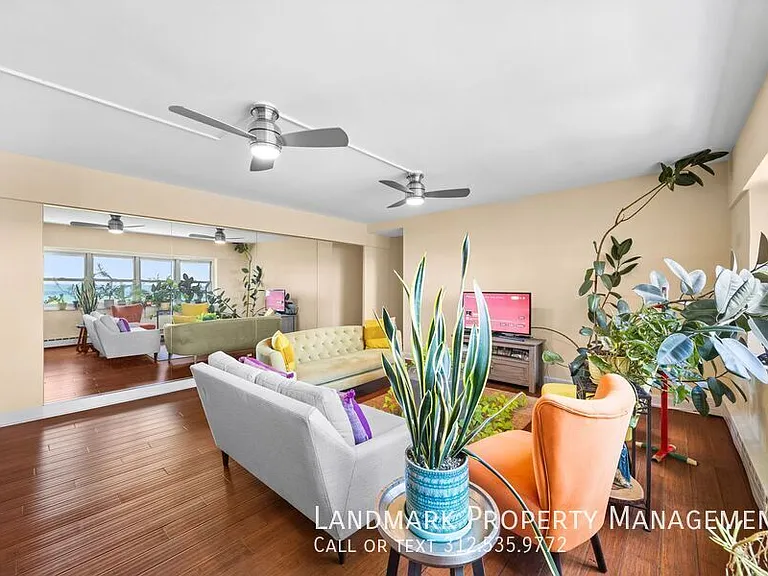4980 N Marine Dr #1234 — Photo 6