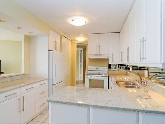 4th image of 505 N Lake Shore Dr APT 1513
