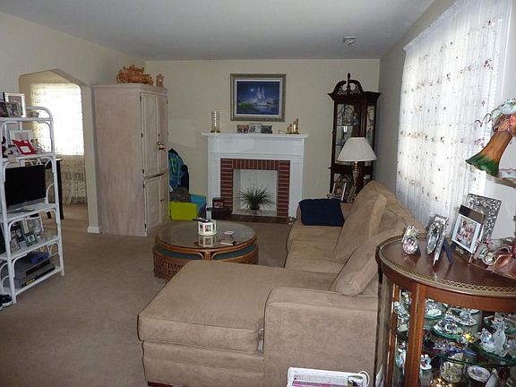 2nd image of 1623 Saint Anthony Dr
