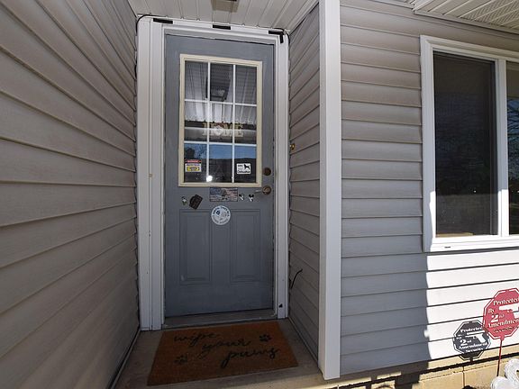 3rd image of 705 W Sandusky Ave