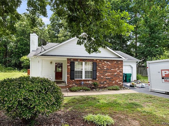 2nd image of 7511 Derryclare Dr