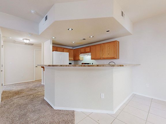 5th image of 6800 Vista Del Norte Dr NE Unit 816