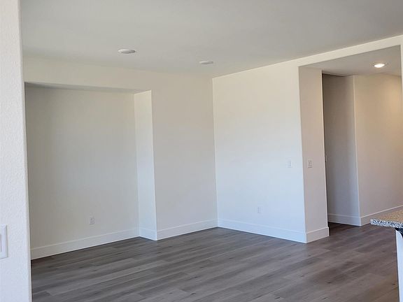 5th image of 2307 Slater Mill Dr Lot 120