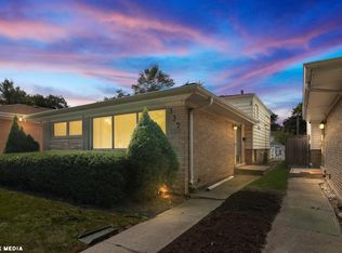 337 Leclaire Ave, Wilmette, IL 60091