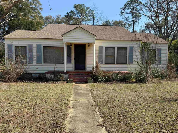 104 Doyle St, Andalusia, AL 36420