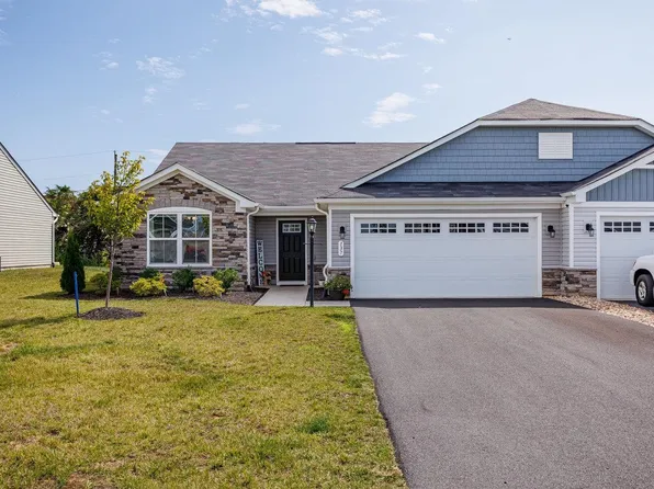 137 S Peak Dr, McGaheysville, VA 22840