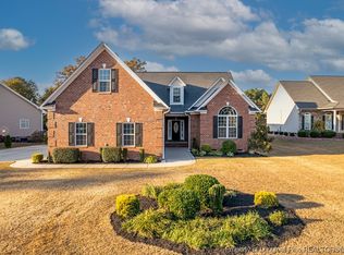 183 Sedona Ct, Raeford, NC 28376