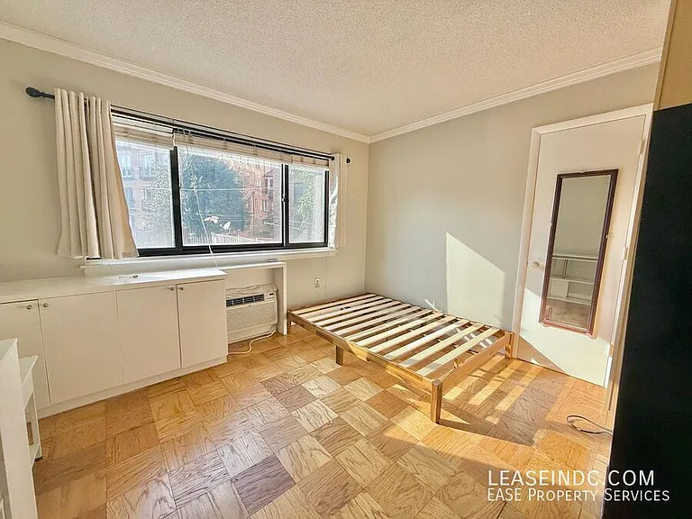 1816 New Hampshire Ave NW #202 — Photo 8