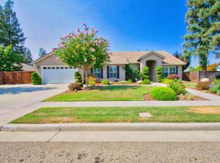 6524 W Wagner Ct, Visalia, CA 93277