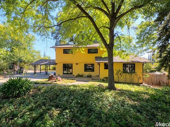 3rd image of 3913 Orangewood Dr