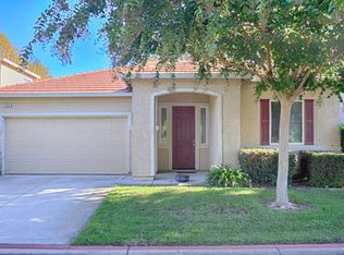 2806 Belle Fleur Way, Sacramento, CA 95833