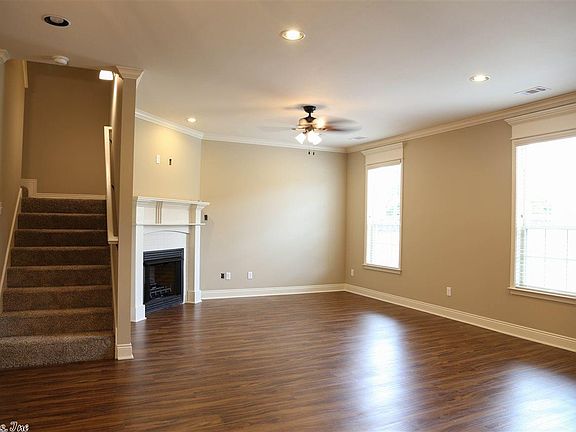 3rd image of 217 Prospect Park Cir