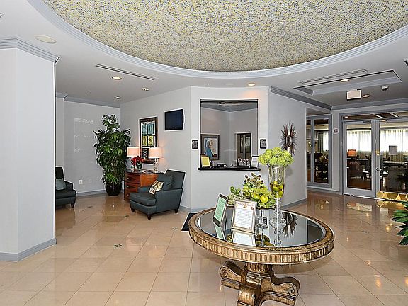 Lobby with Concierge